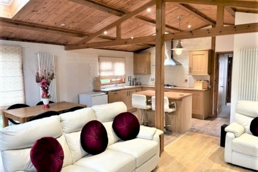 Two Bed Tingdene Warreners (45x20) Two Bed Tingdene Warreners (45x20)