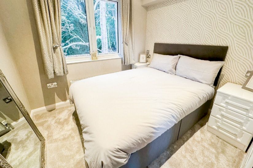 Two Bed Stately Albion Kensington (50x20) Two Bed Stately Albion Kensington (50x20)
