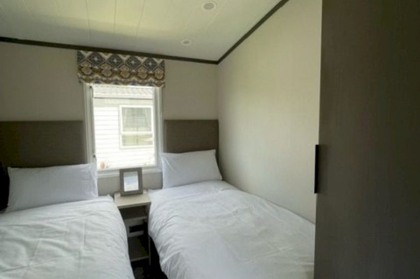 Two Bed Victory Lakewood (42x13) 2023 Two Bed Victory Lakewood (42x13) 2023
