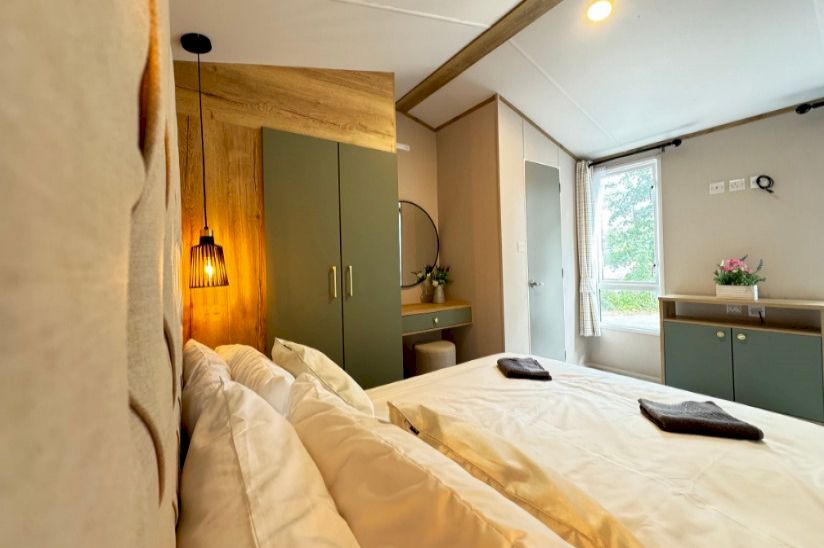 Two Bed Atlas Heritage (38x12) 2023 Two Bed Atlas Heritage (38x12) 2023