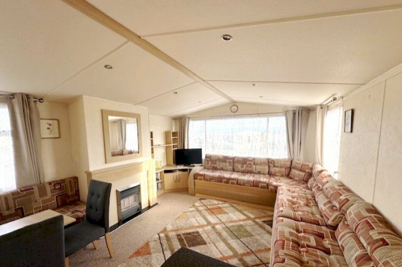 Two Bed Swift Burgundy Two Bed Swift Burgundy