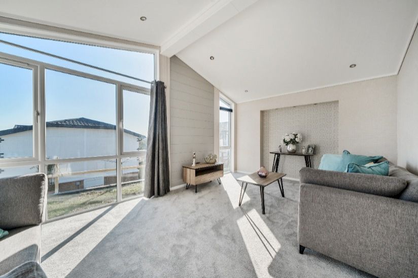 NEW Two Bed Prestige Residence (45x20) NEW Two Bed Prestige Residence (45x20)