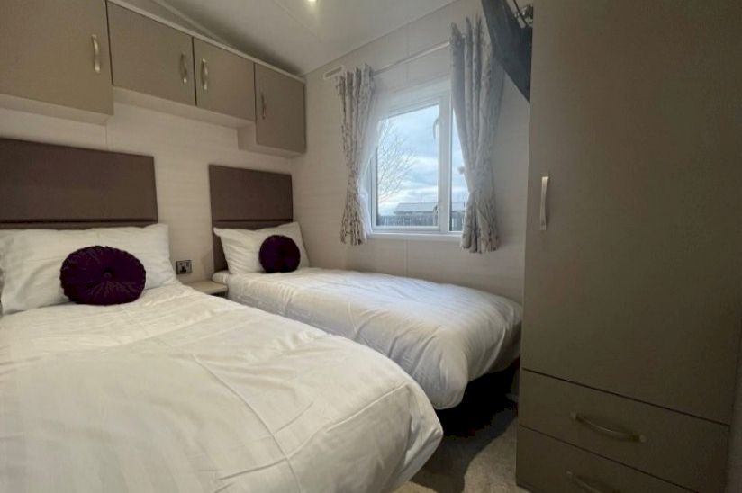 Carnaby Stamford (2016) Carnaby Stamford (2016)