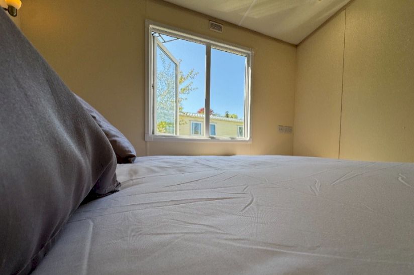 Two Bed Pemberton Marlow (37x12) 2013 Two Bed Pemberton Marlow (37x12) 2013
