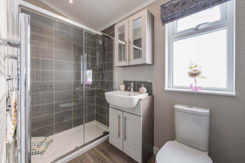 Two Bed Omar Southwold Two Bed Omar Southwold