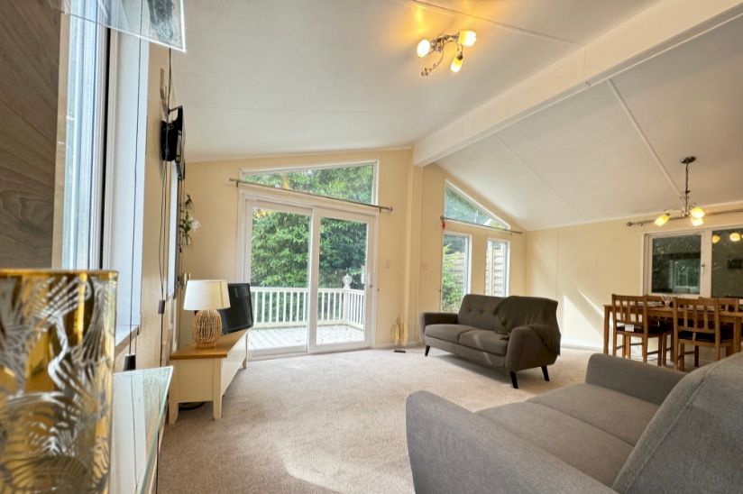 Two Bed Delta Desire Lodge (40x20) 2013 Two Bed Delta Desire Lodge (40x20) 2013