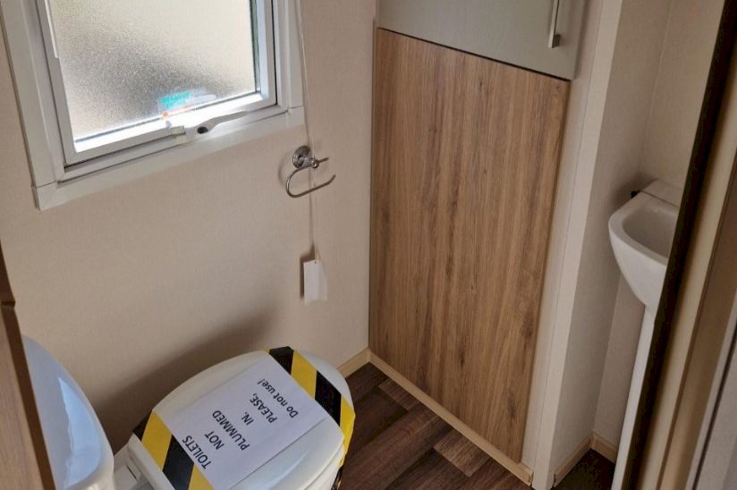 Two Bed Pre-Loved ABI Summer Breeze (36x12) 2015 Two Bed Pre-Loved ABI Summer Breeze (36x12) 2015