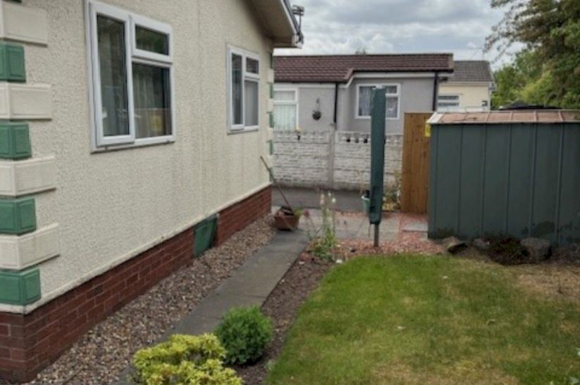 Two Bed Stately Albion Woburn (30ft x 20ft) Two Bed Stately Albion Woburn (30ft x 20ft)