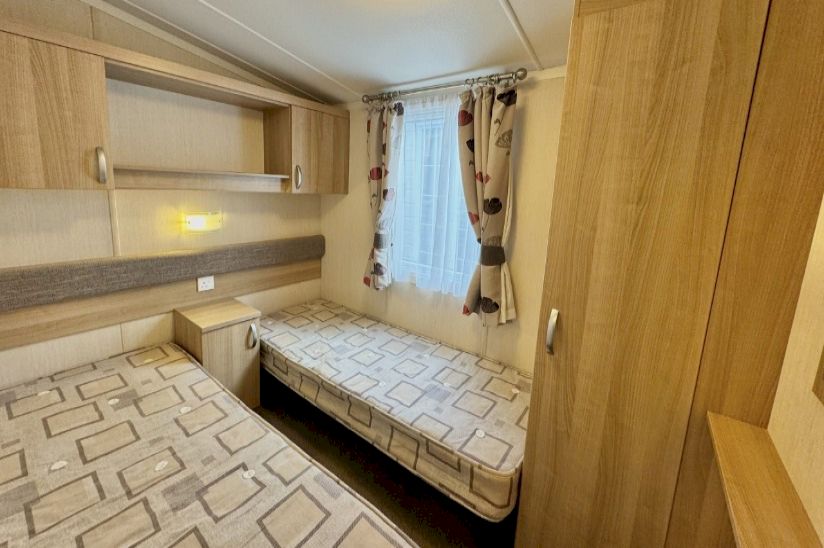 Three Bed Swift Bordeaux (38x12) Three Bed Swift Bordeaux (38x12)