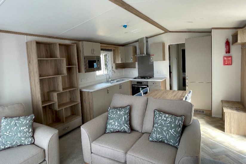 Two Bed Regal Retreat (36x12) Two Bed Regal Retreat (36x12)