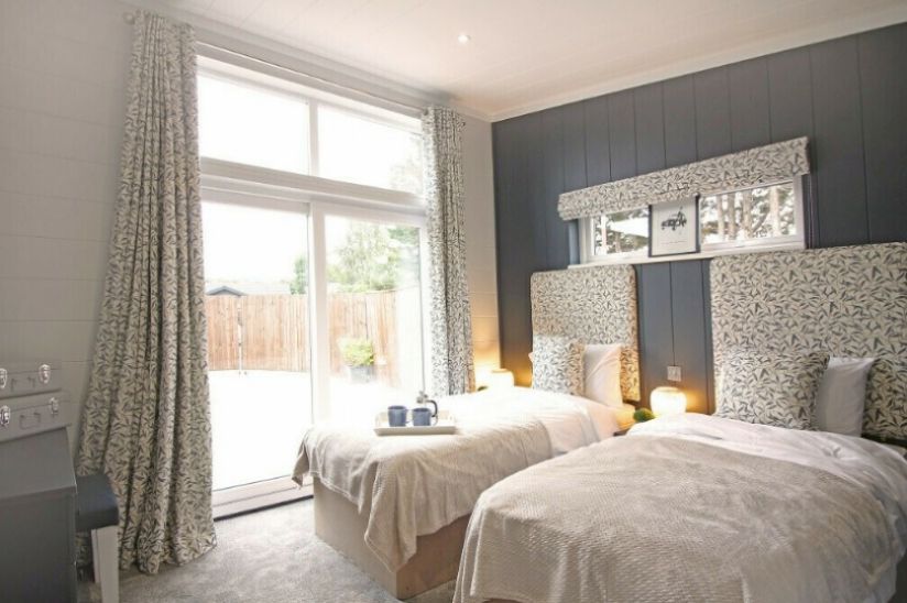 Two Bed Omar Heron (45x22) Two Bed Omar Heron (45x22)