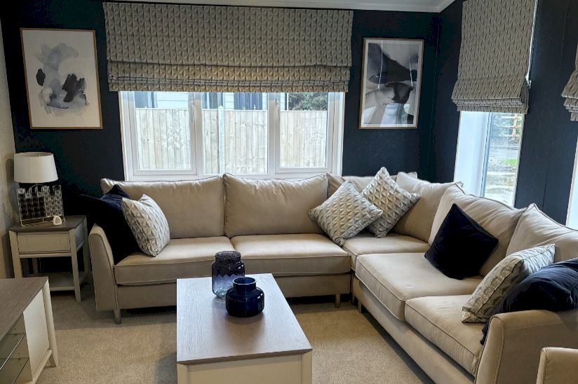 Two Bed Prestige Avanti (44x20) Two Bed Prestige Avanti (44x20)