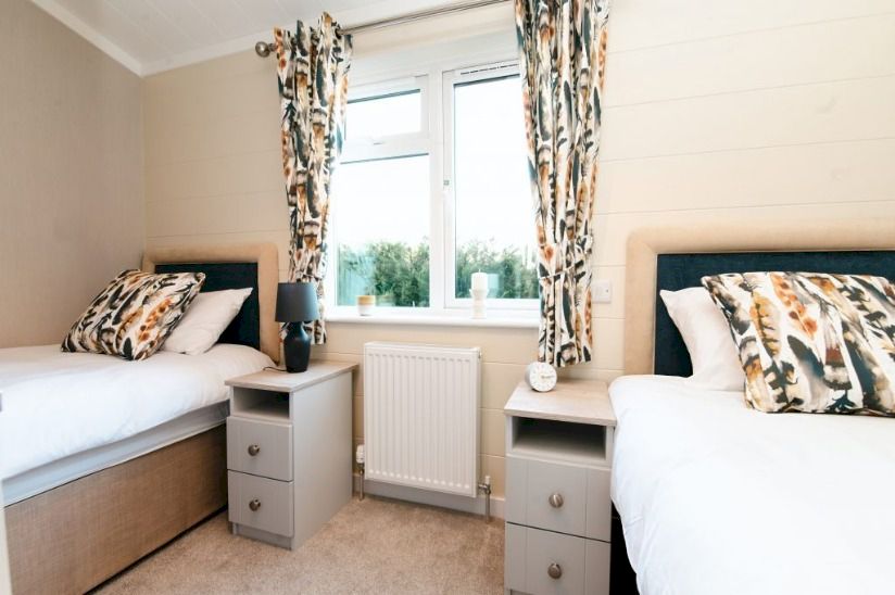 Two Bed Omar Southwold (45x14) Two Bed Omar Southwold (45x14)