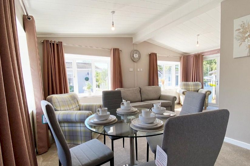 Two Bed Tingdene Lamport (36x20) Two Bed Tingdene Lamport (36x20)