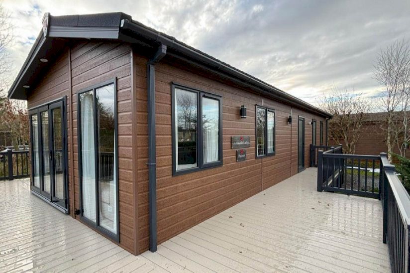 Two Bed Pemberton Arrondale (42x16) Two Bed Pemberton Arrondale (42x16)