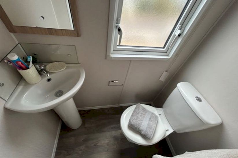 Three bed Willerby Lamberhurst (38x12) 2024 Three bed Willerby Lamberhurst (38x12) 2024