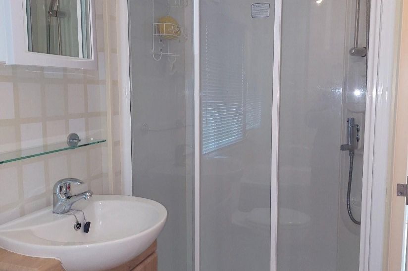Two Bed Cosalt Sandhurst (38x12) Two Bed Cosalt Sandhurst (38x12)