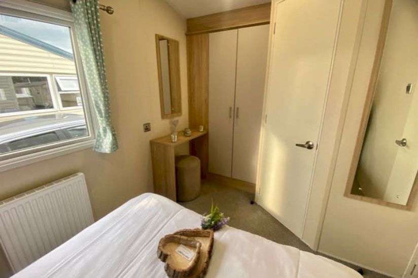 Two Bed Willerby Linwood 2019 (32x12) Two Bed Willerby Linwood 2019 (32x12)