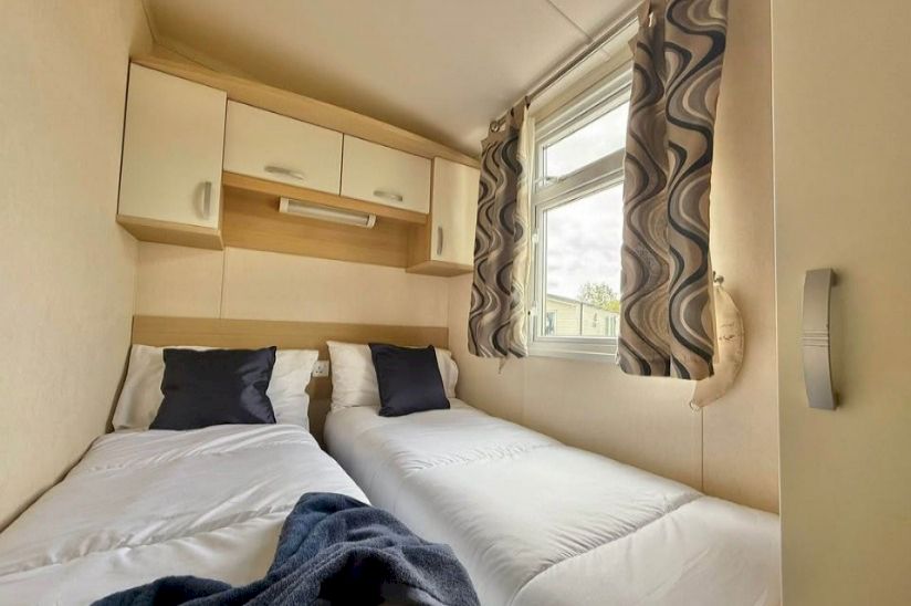 Three Bed Swift Moselle (38x12) 2010 Three Bed Swift Moselle (38x12) 2010